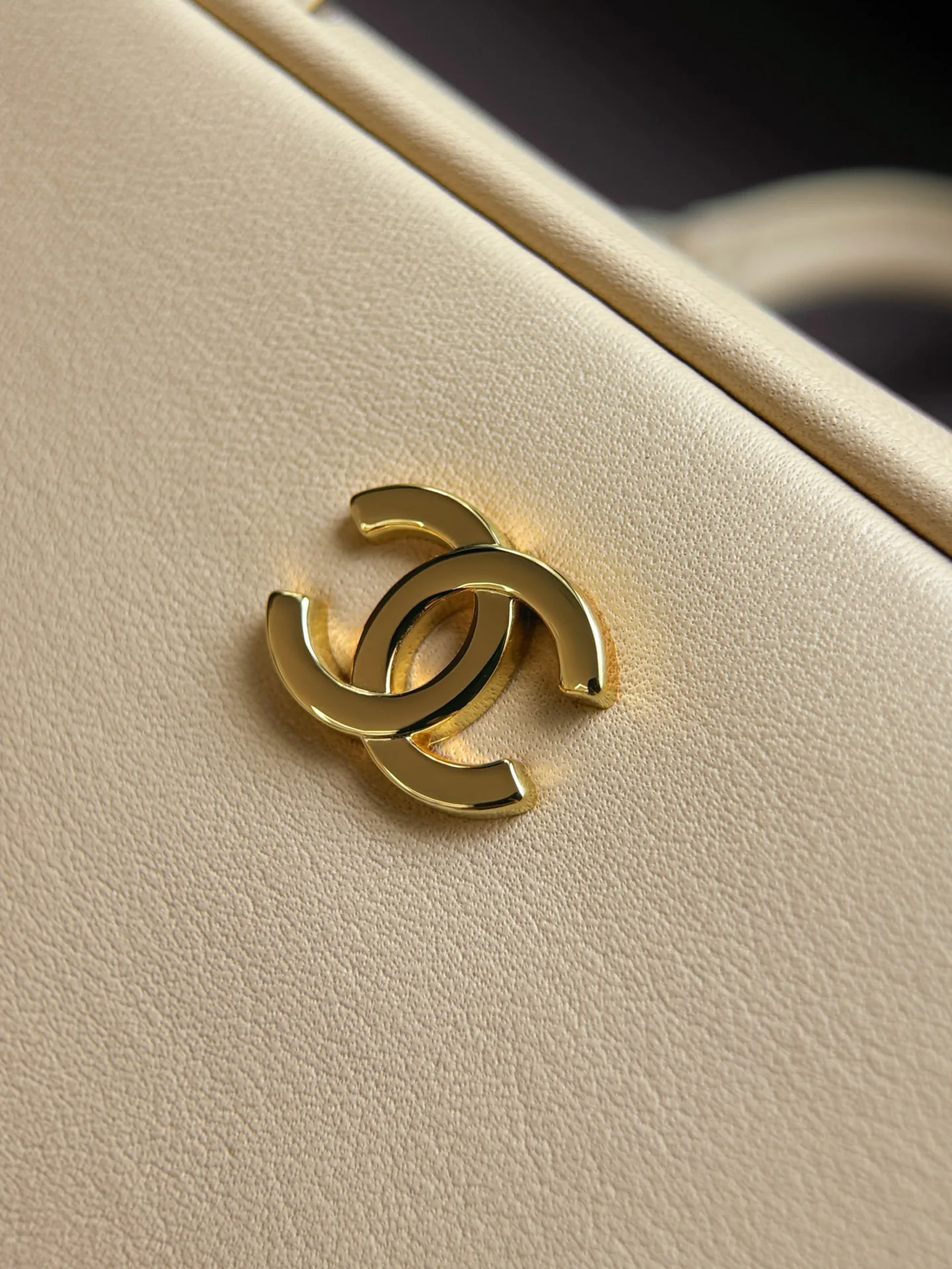 Women's Classic Handbags CHANEL 18147890