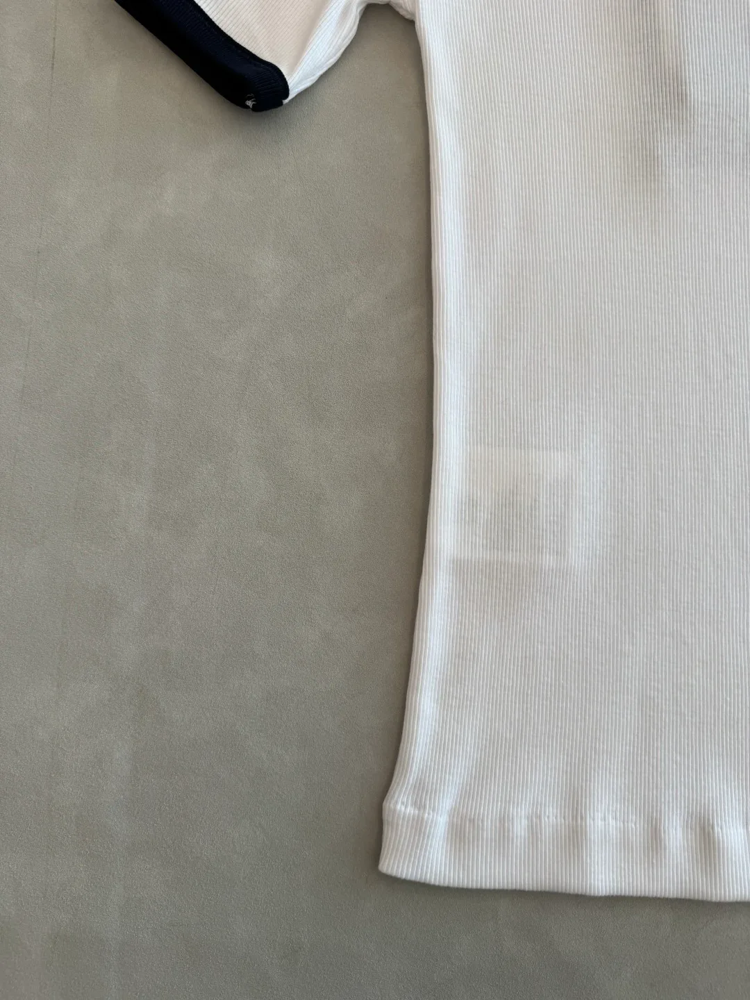 Women's T-Shirts PRADA 17463226