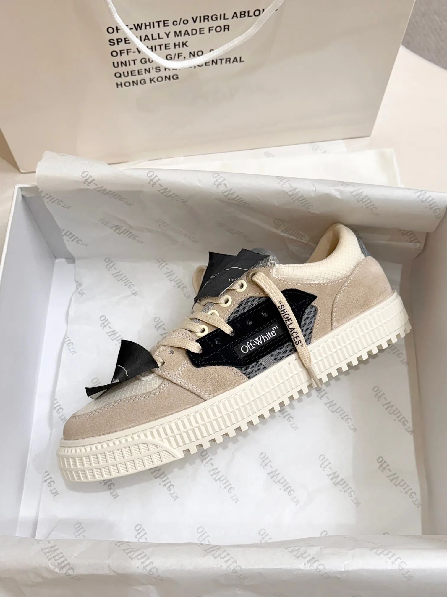 Women's Sneakers OFF-WHITE 18103207