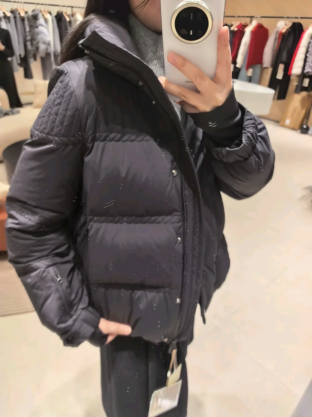 Women's Jackets And Down Jackets MONCLER 18159537