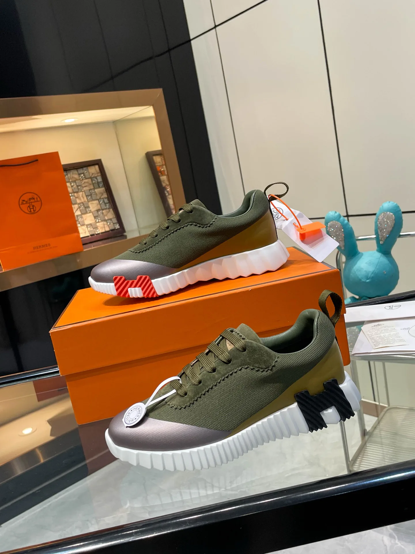 Women's Sneakers HERMES 17954780