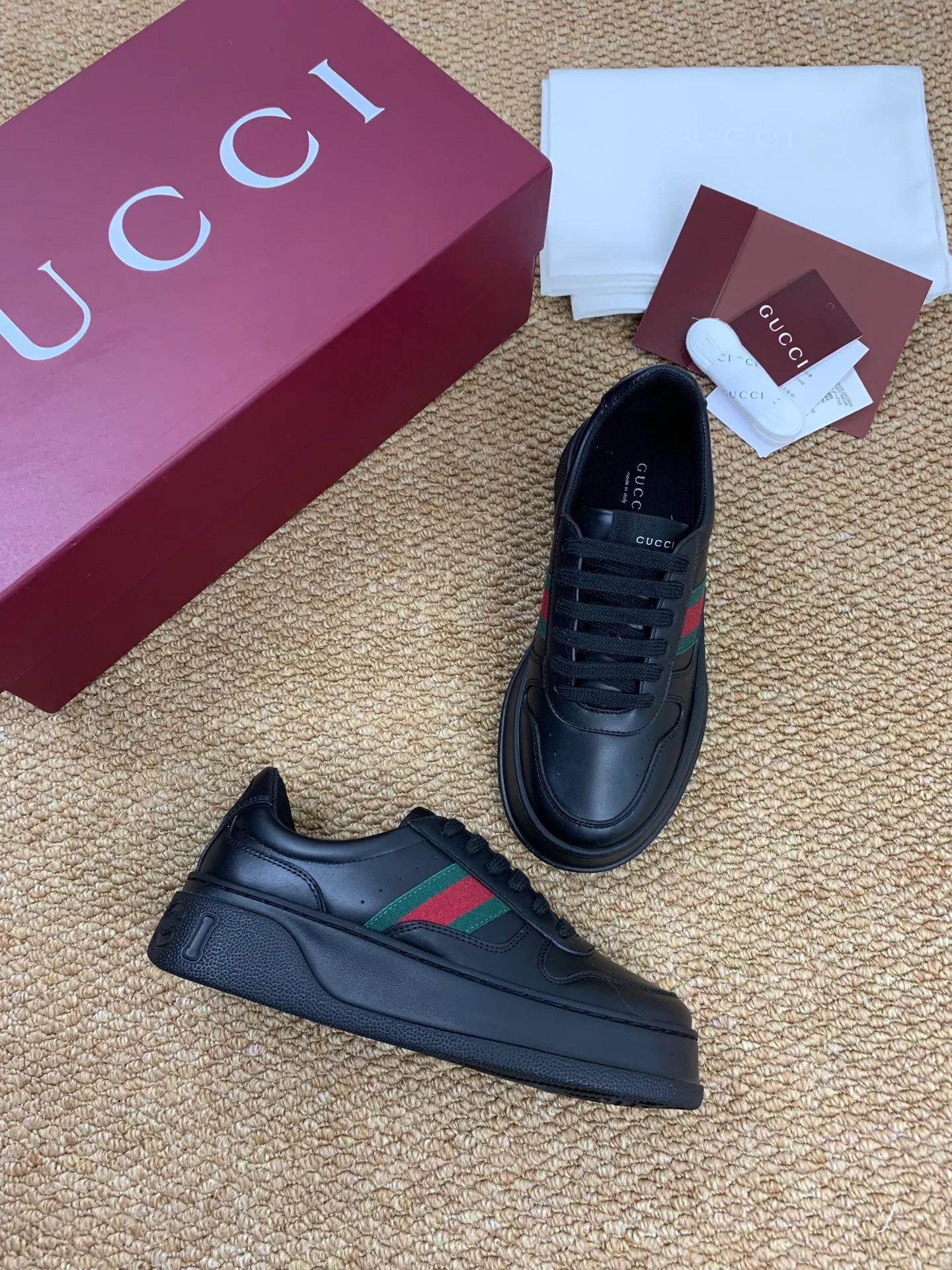 Women's Sneakers GUCCI 17545192