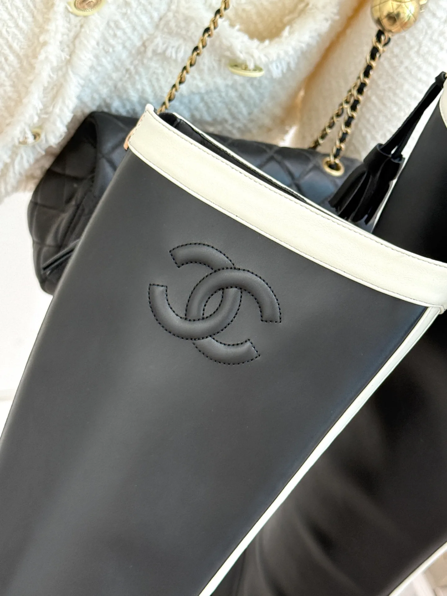 Women's Boots CHANEL 17406172