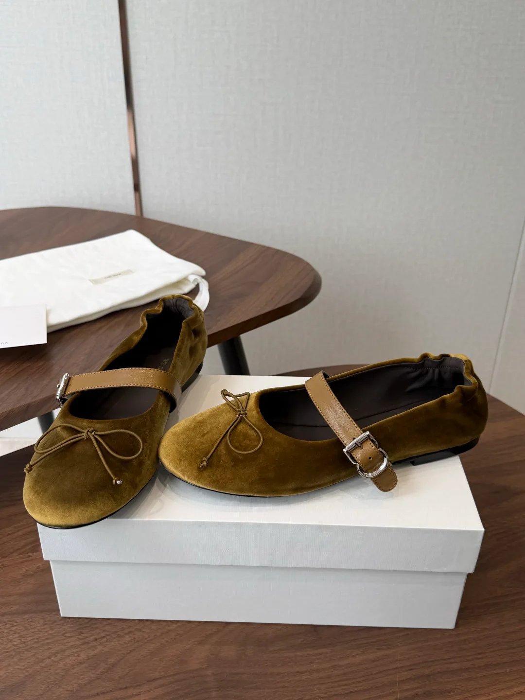 Women's Ballet Flats THE ROW 18092694