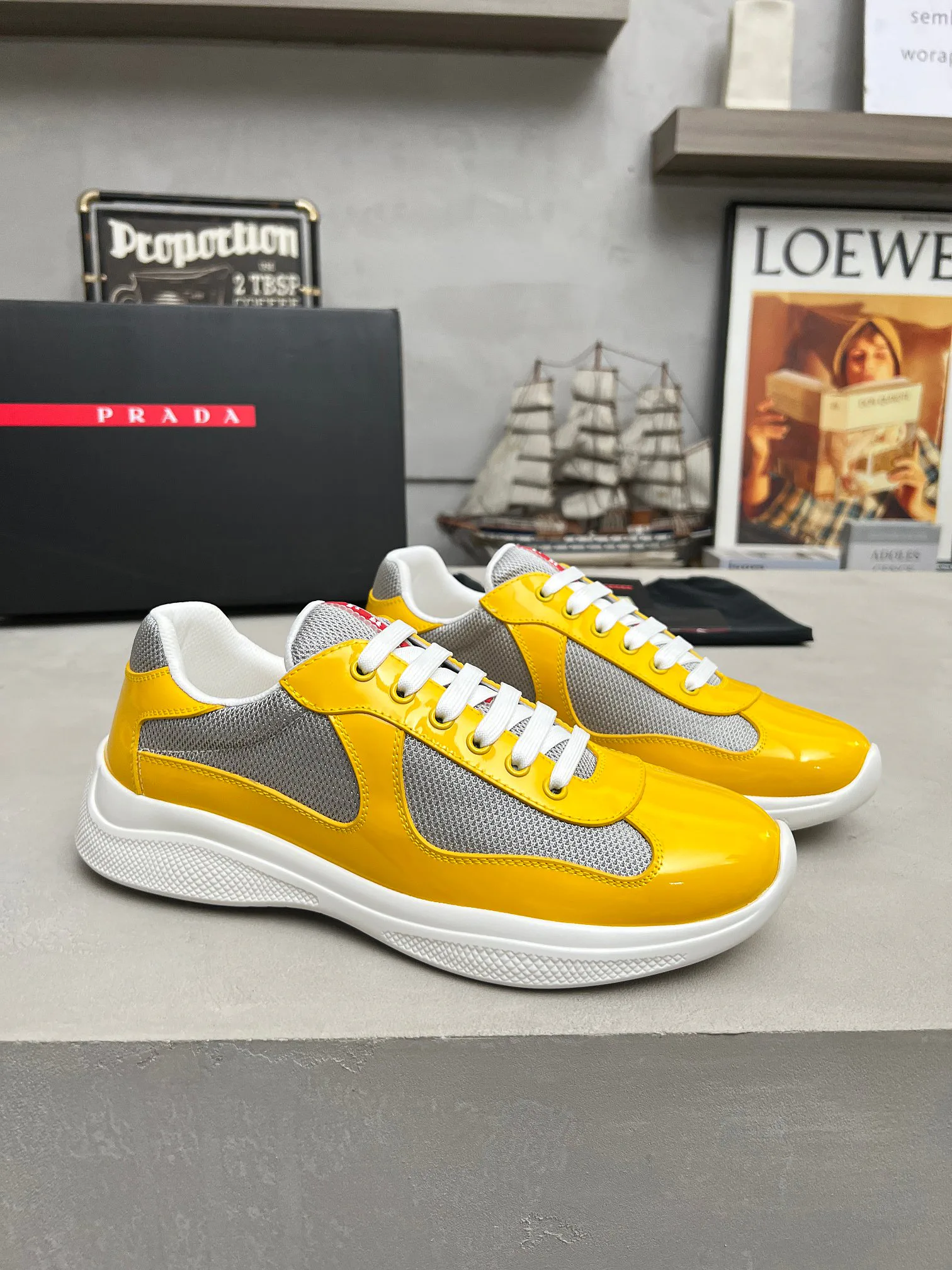 Women's Sneakers PRADA 17704081