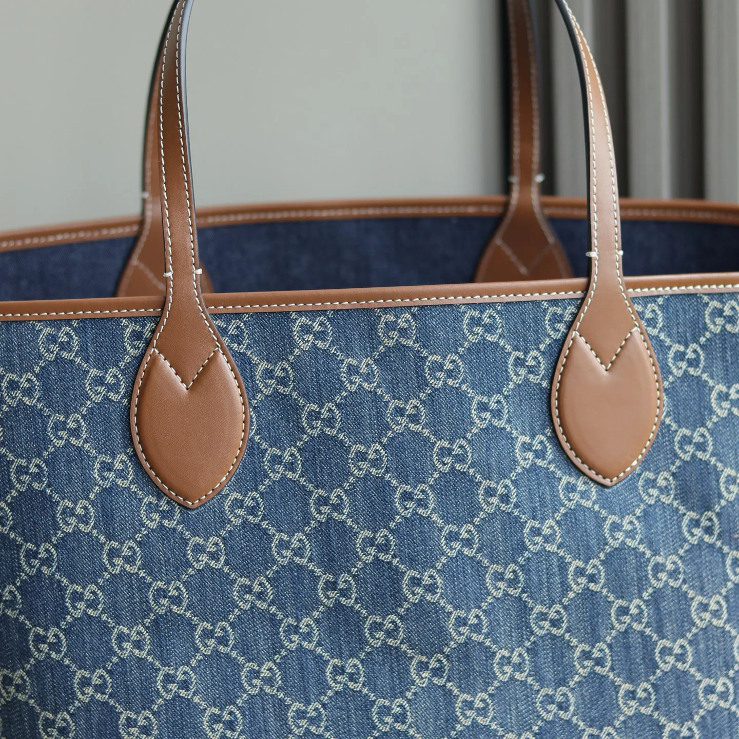 Women's Classic Handbags GUCCI 17872492