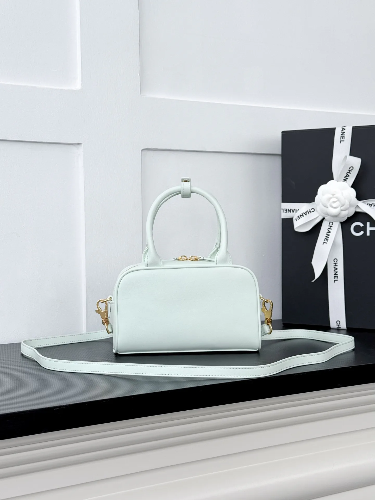 Women's Classic Handbags CHANEL 18540434