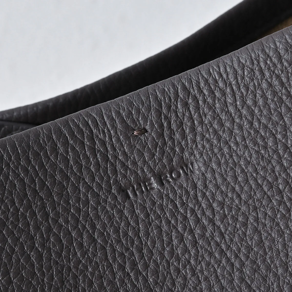 Women's Classic Handbags THE ROW 17449008