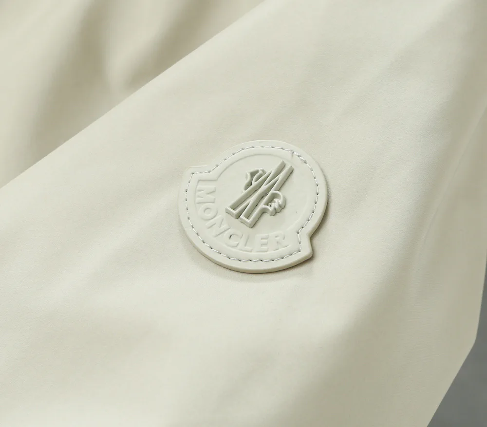Men's Jackets And Down Jackets MONCLER 18345915