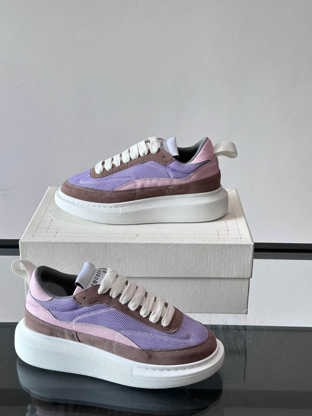 Women's Sneakers ALEXANDER MCQUEEN 17799793