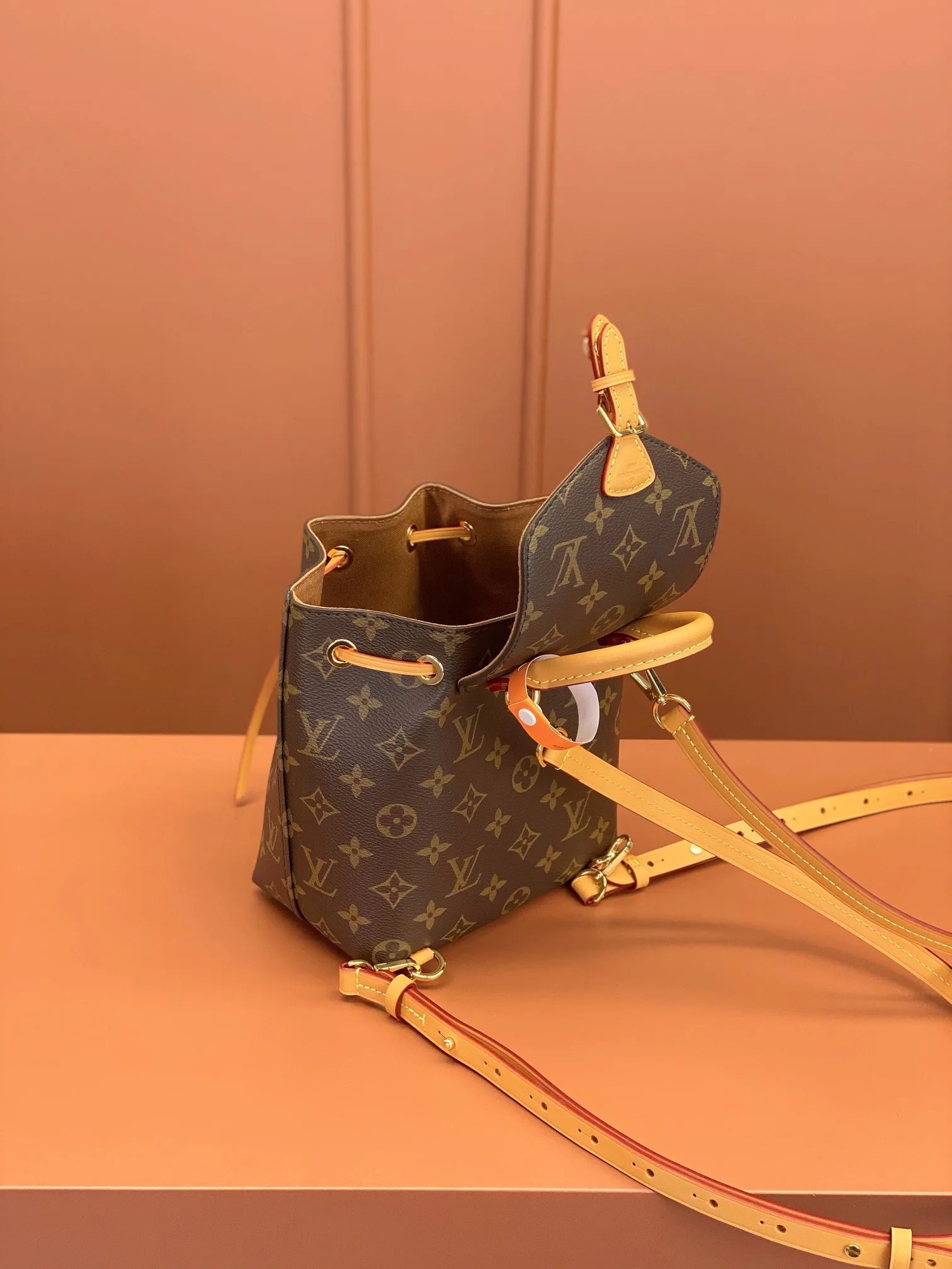 Women's Backpacks LOUIS VUITTON 18260499