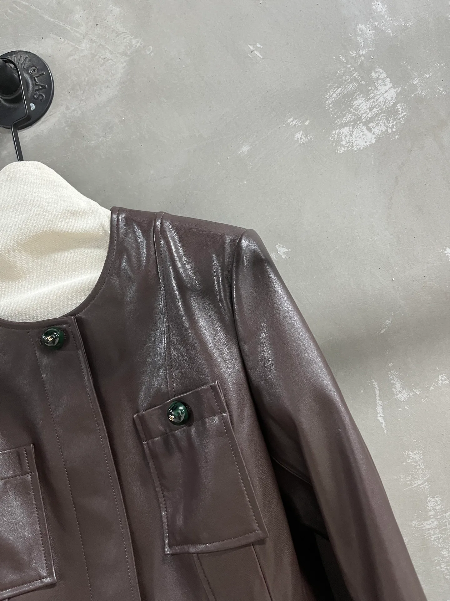 Women's Leather Jackets And Sheepskin Coats CHANEL 18172841