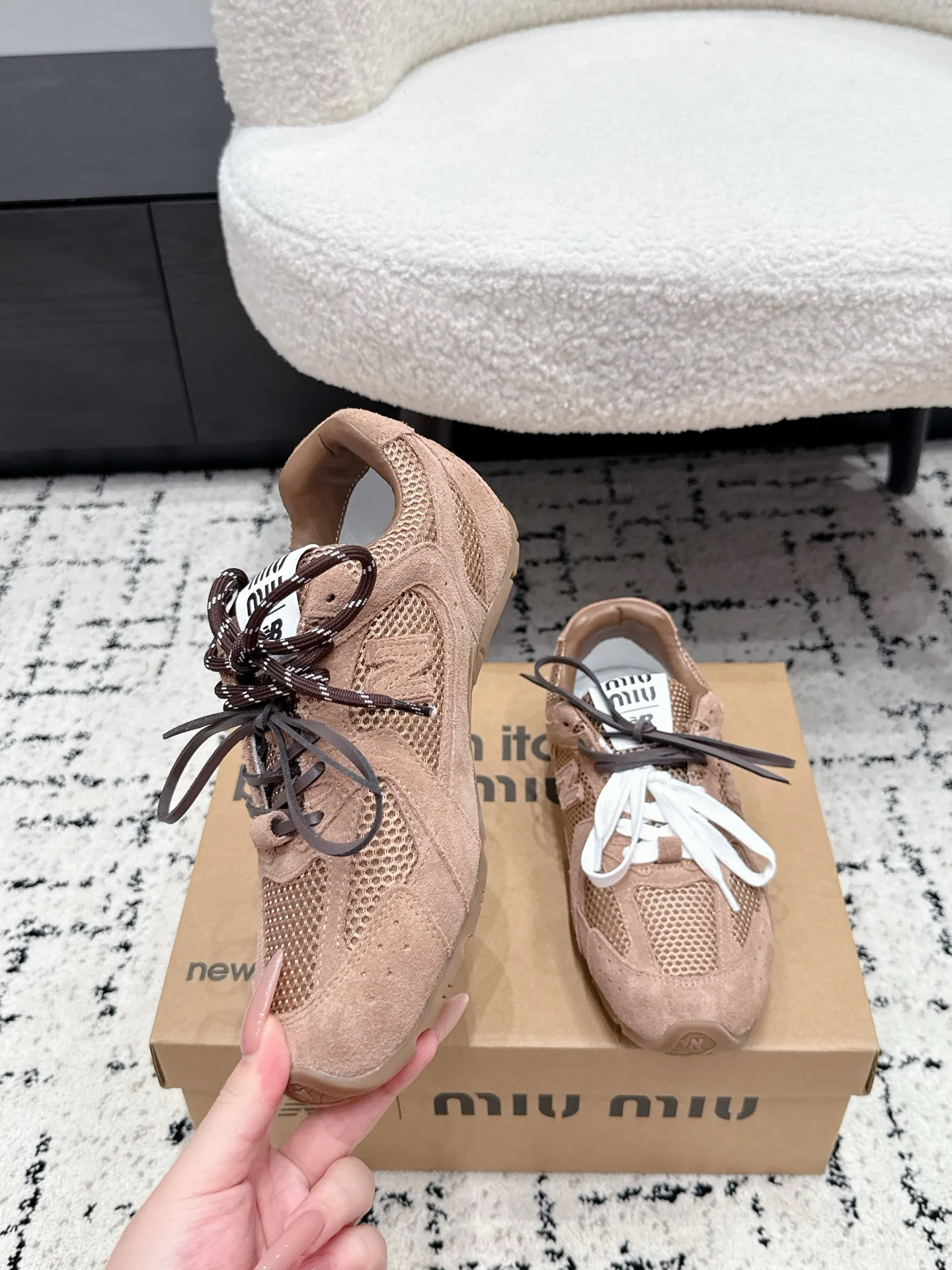 Women's Sneakers MIU MIU 18409608