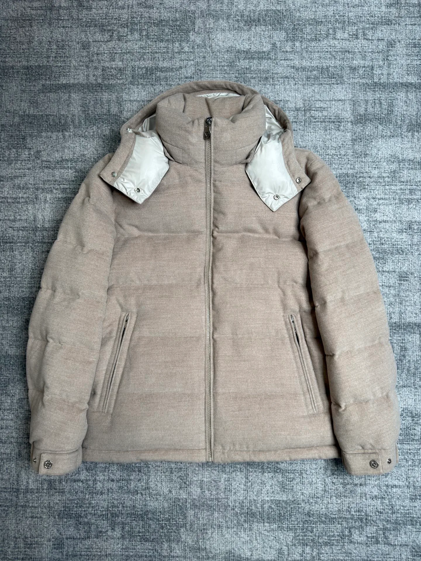 Men's Jackets And Down Jackets LOUIS VUITTON 18216862