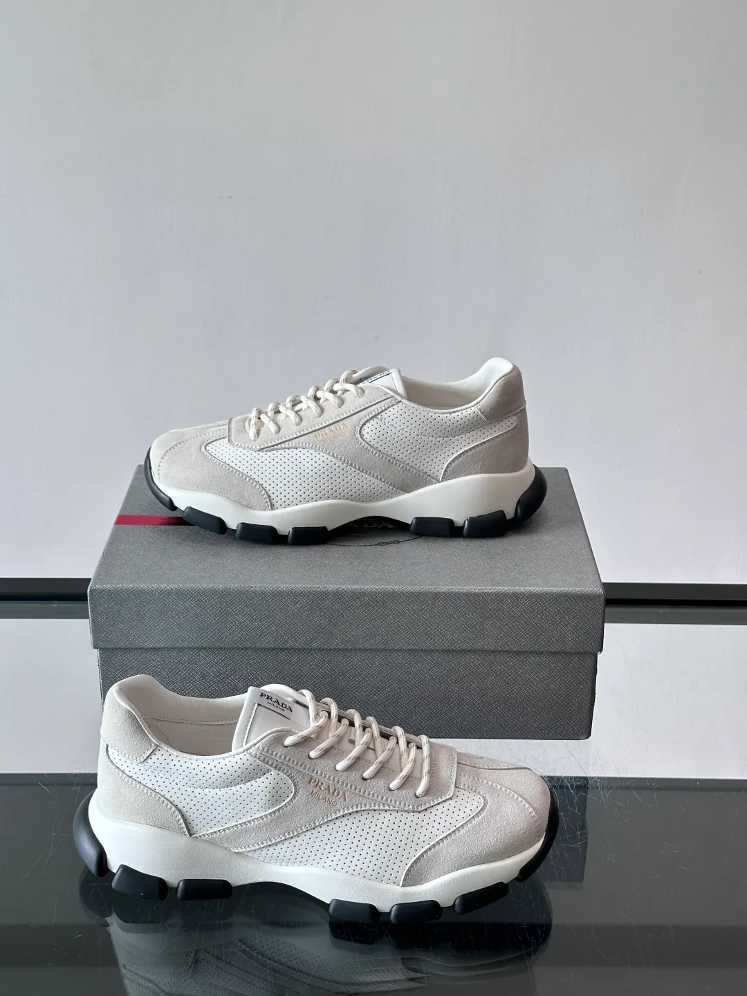 Men's Sneakers PRADA 17384650