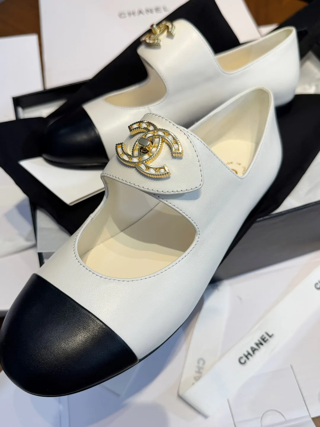 Women's Heels CHANEL 18067069