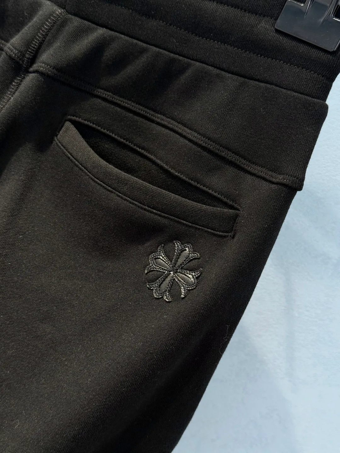 Women's Shorts CHROME HEARTS 17602308
