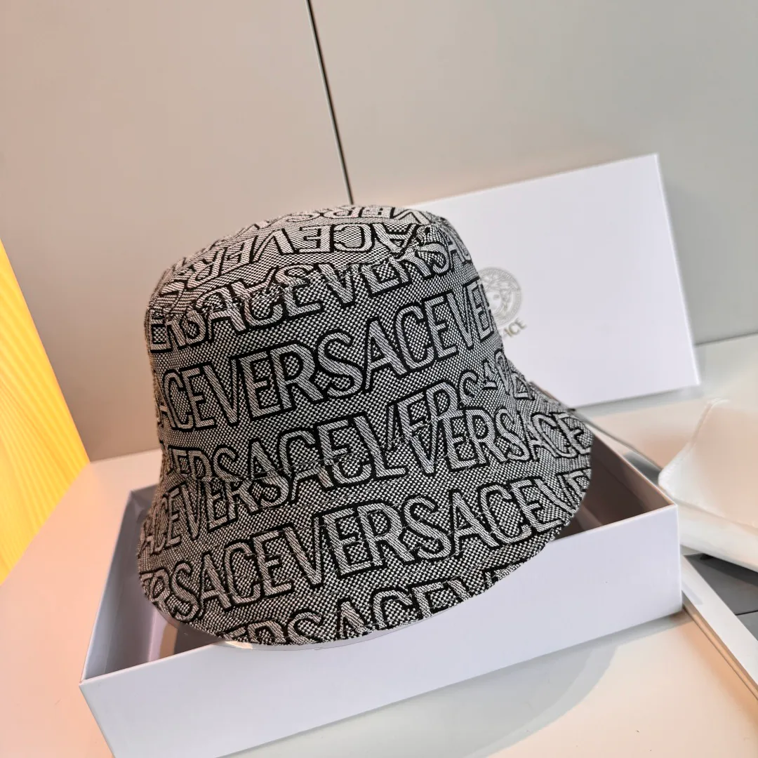 Hats VERSACE 17467752