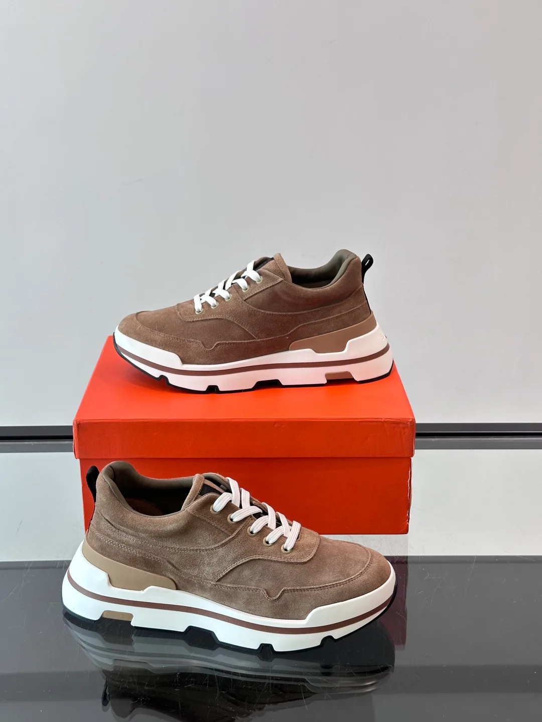 Men's Sneakers HERMES 18500616