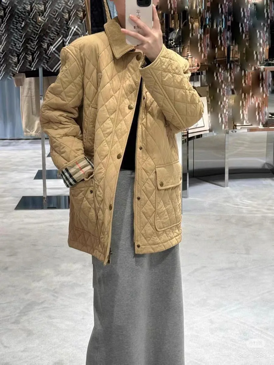 Women's Jackets And Down Jackets BURBERRY 17998525