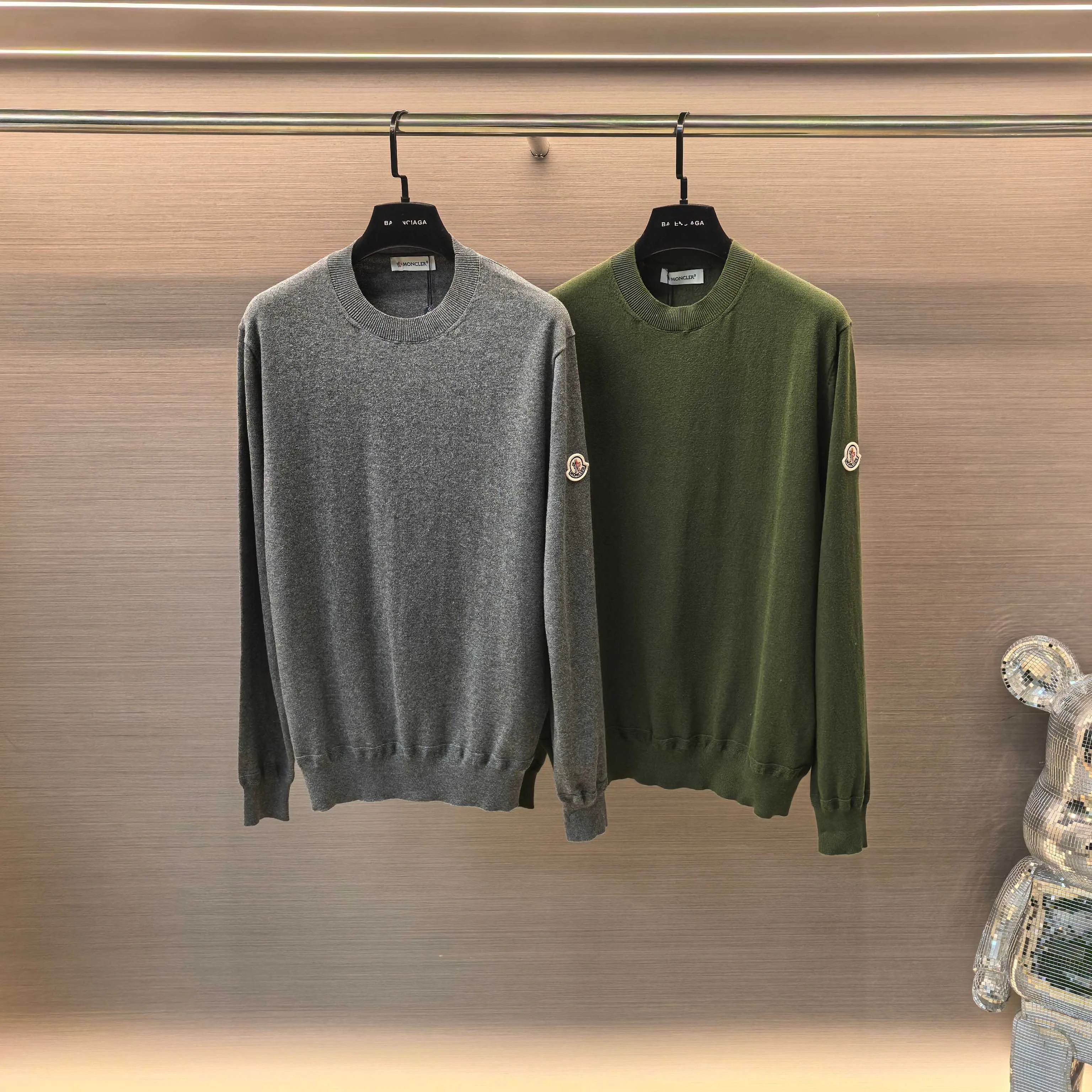 Men's Jumpers And Sweaters MONCLER 18243950