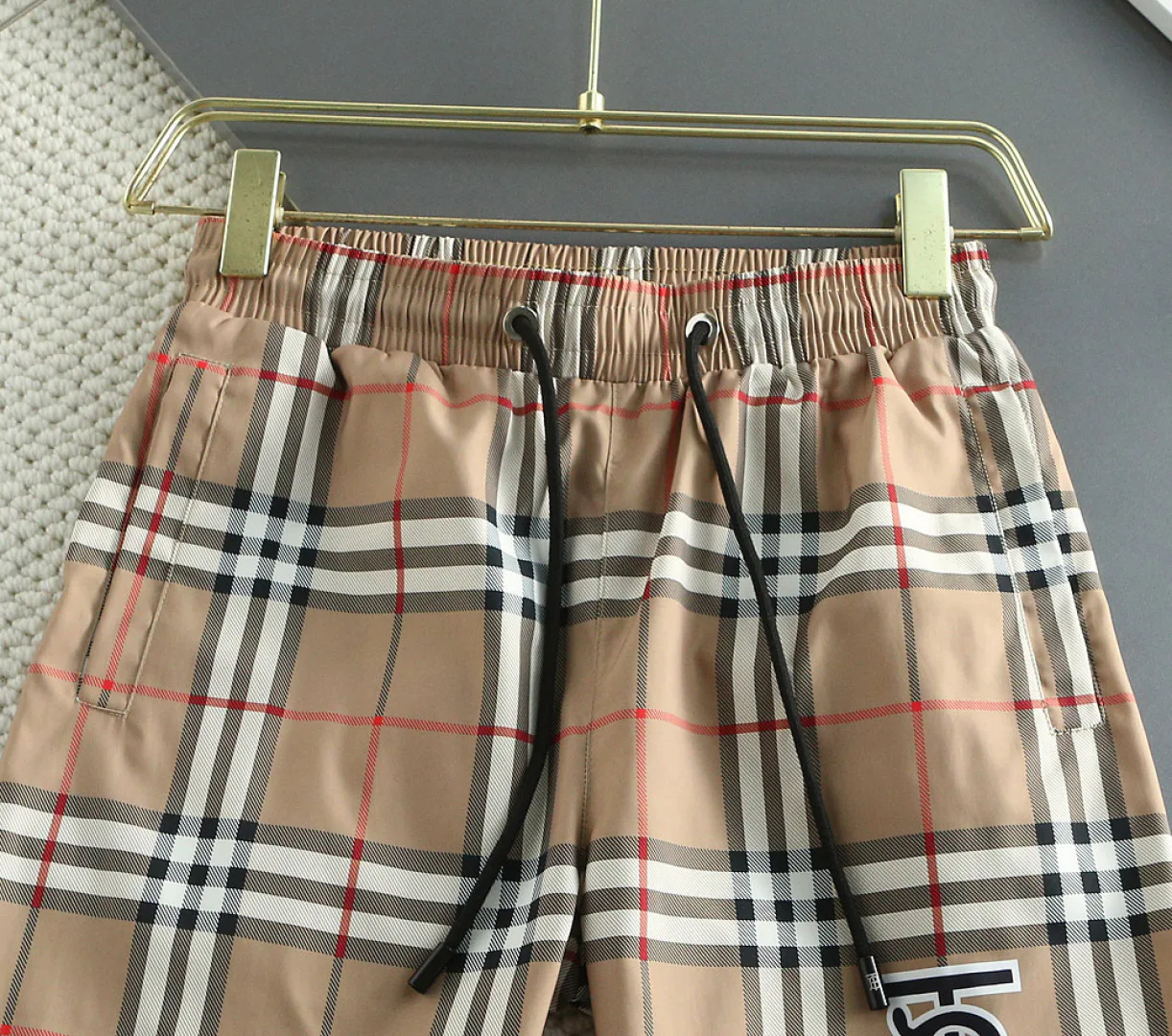 Men's Shorts BURBERRY 18000494