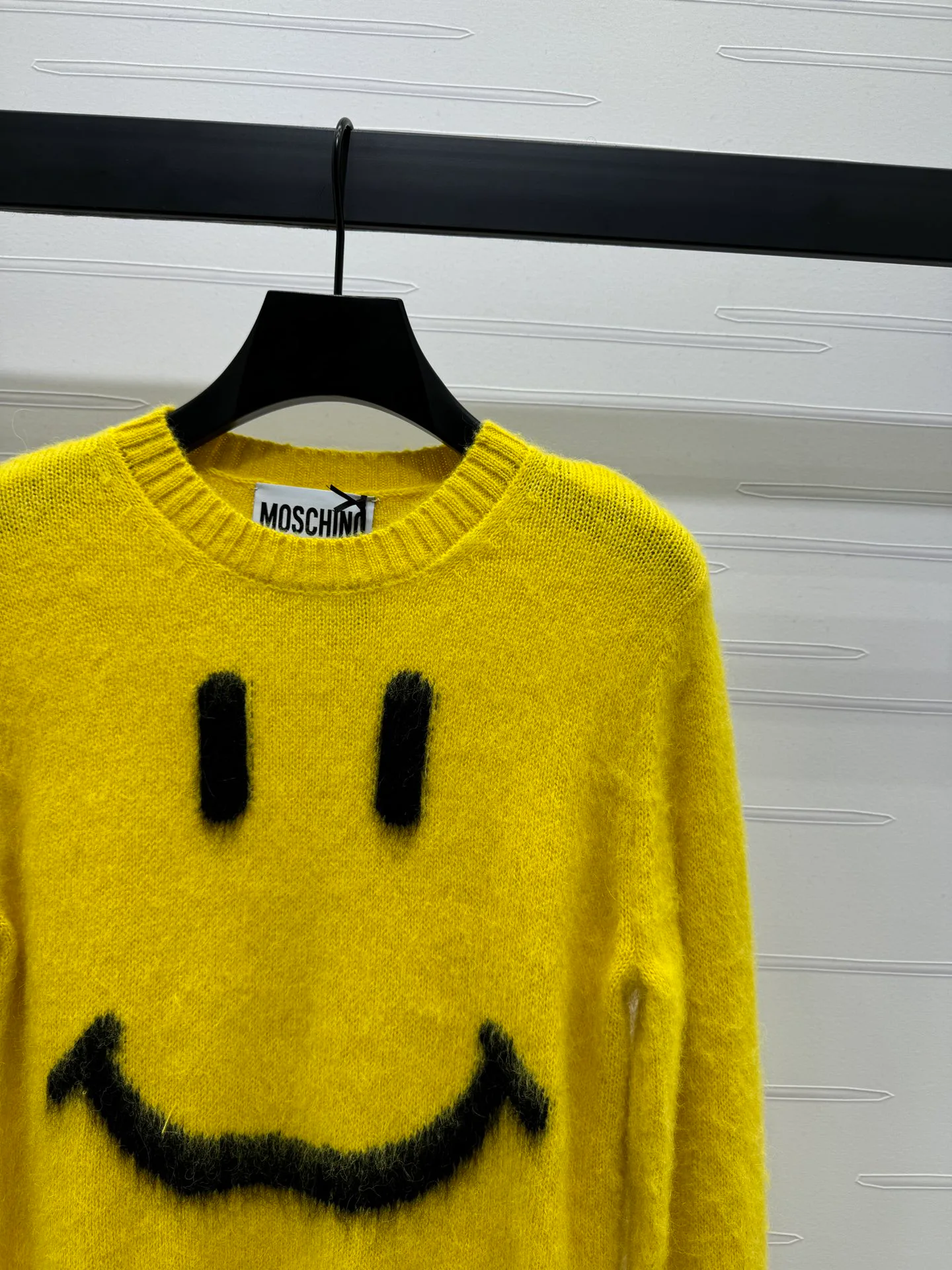 Джемперы И Свитеры Женские Moschino 18686442