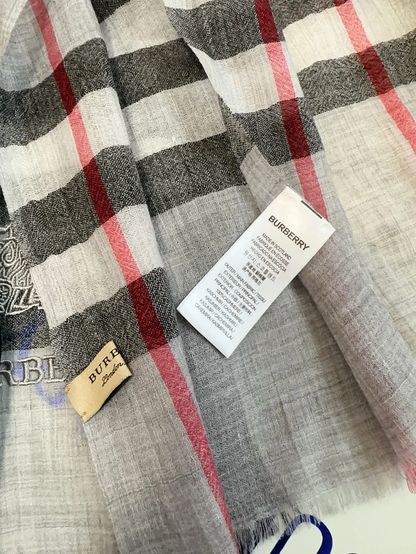 Scarves BURBERRY 18476738