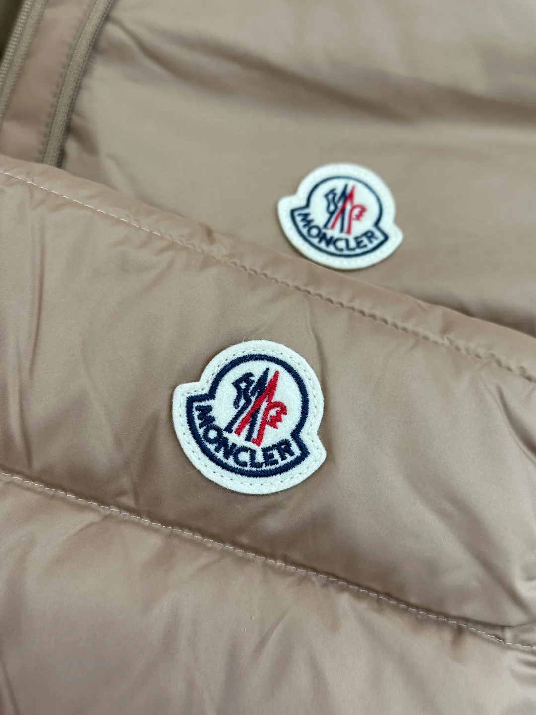 Men's Jackets And Down Jackets MONCLER 18359920