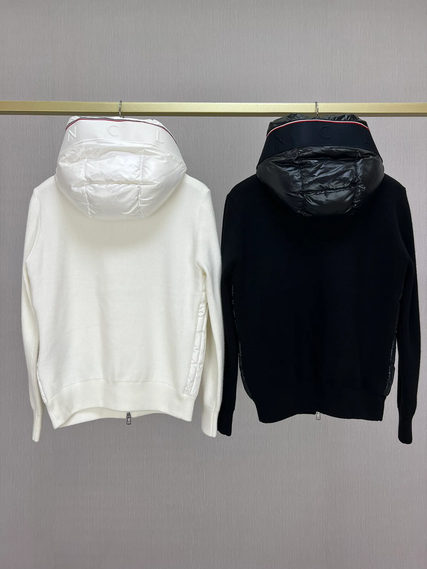 Куртки И Пуховики Мужские Moncler 18599743