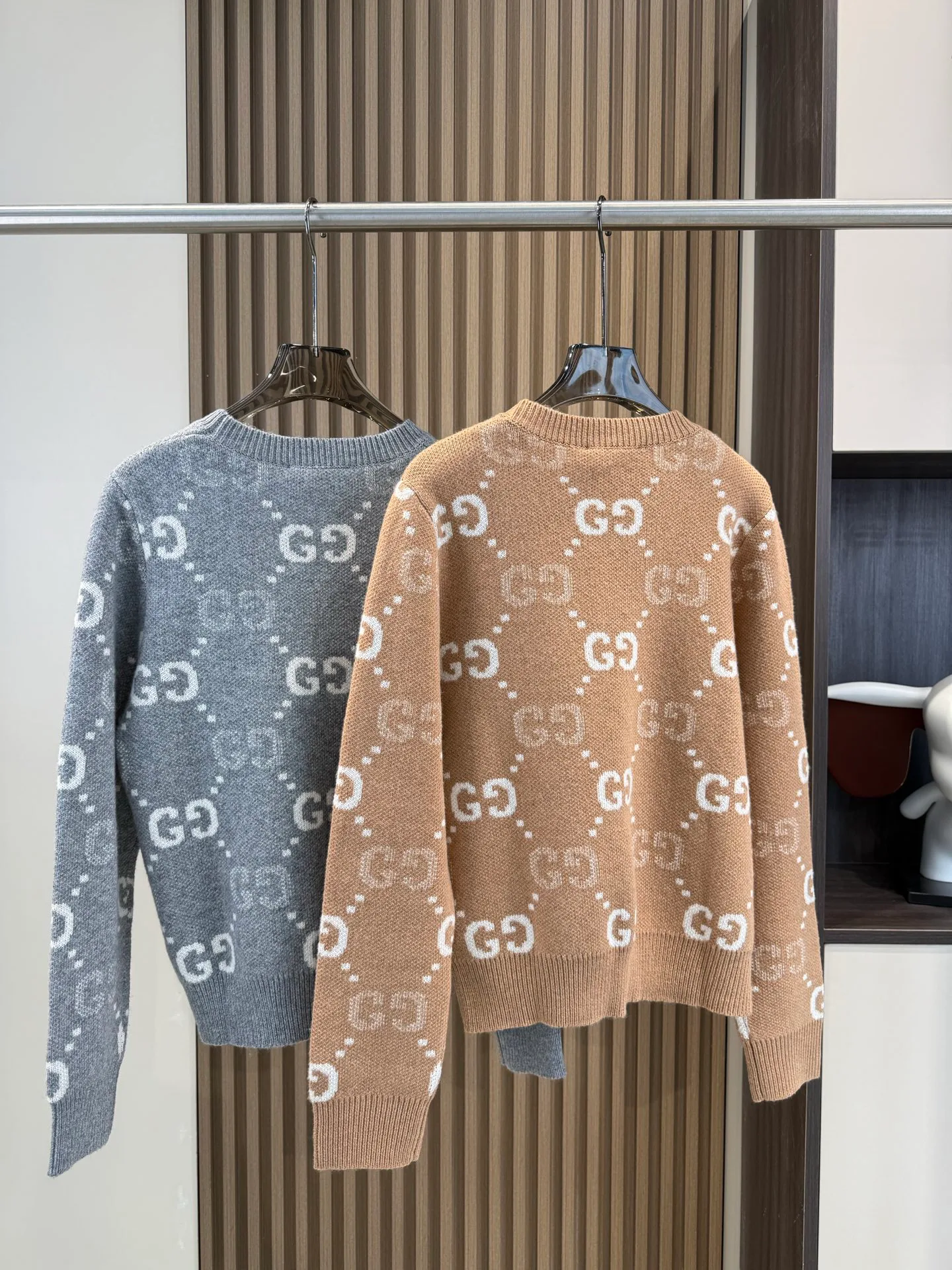 Women's Jumpers And Sweaters GUCCI 17720010