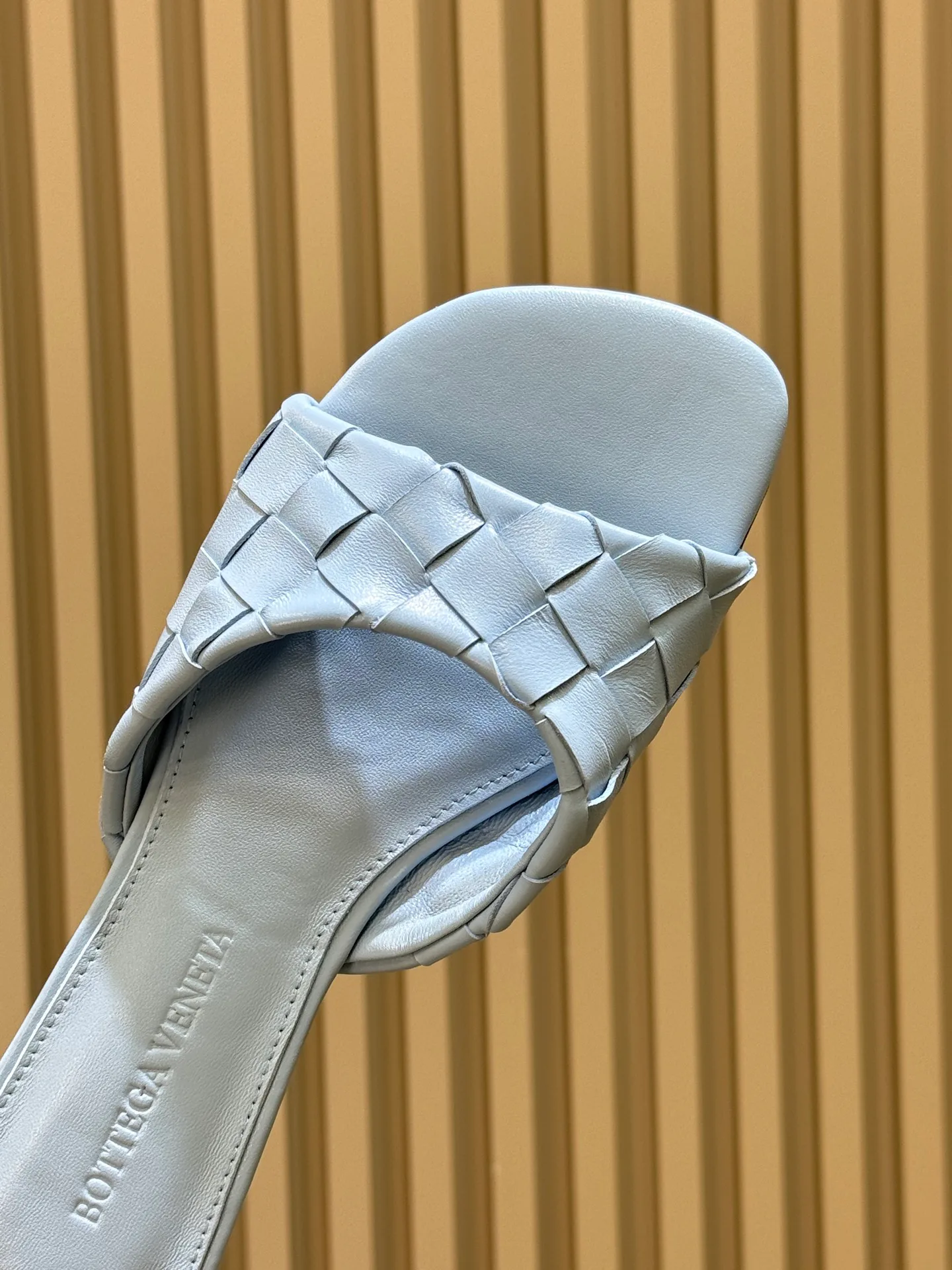 Women's Mules And Clogs BOTTEGA VENETA 18072974