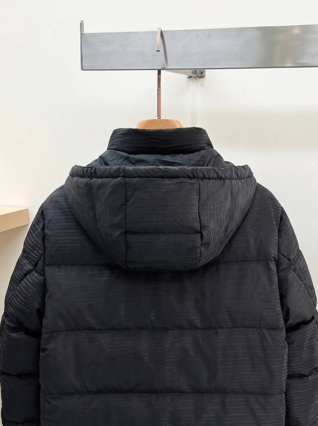 Куртки И Пуховики Мужские Prada 18596607