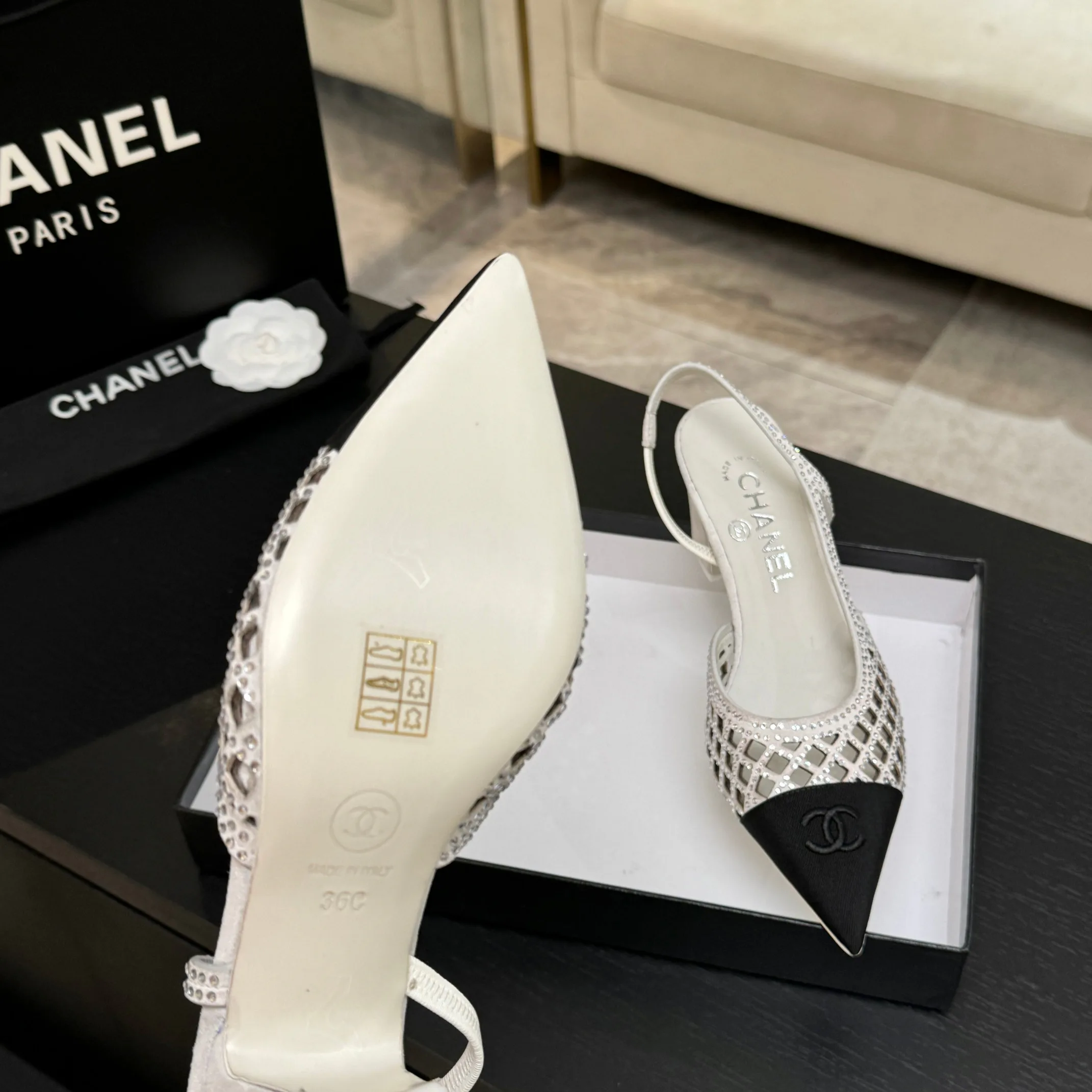 Women's Heels CHANEL 17448391