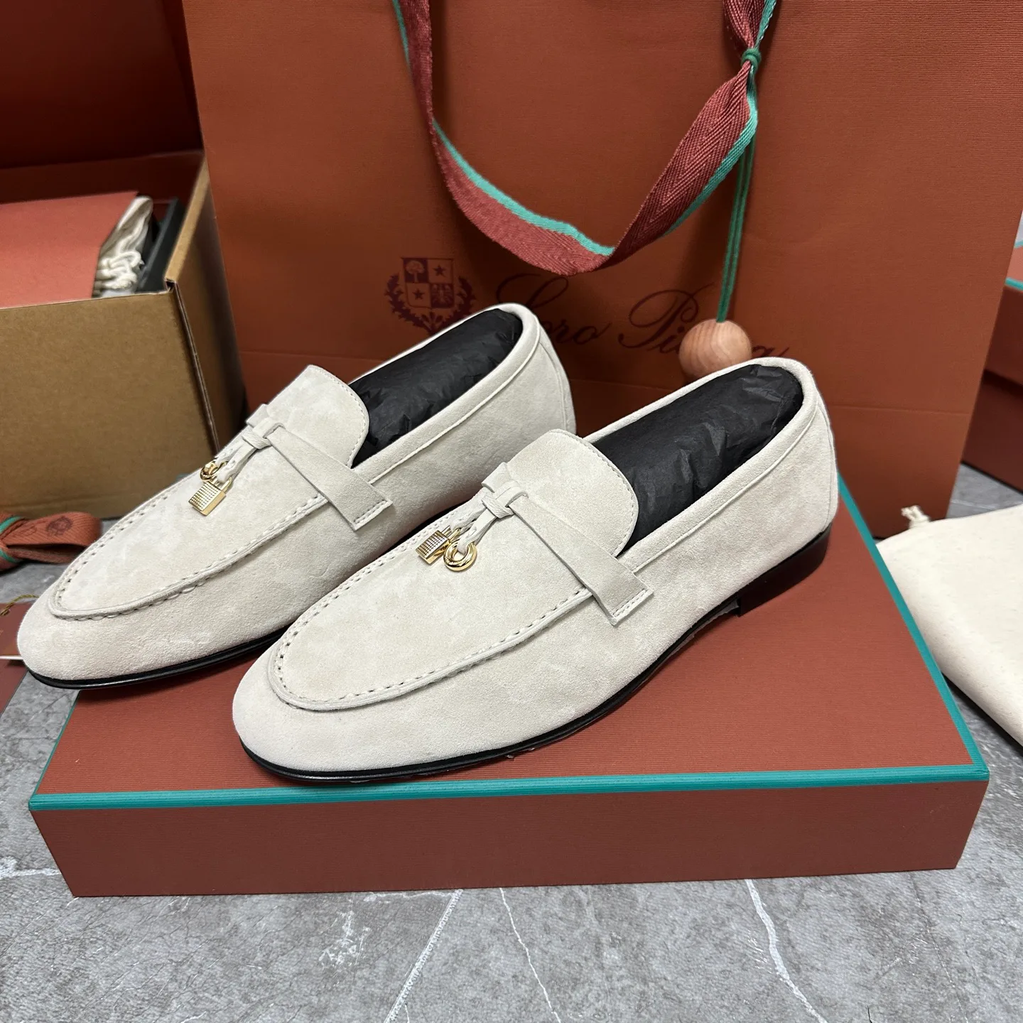 Women's Loafers And Moccasins LORO PIANA 17787176