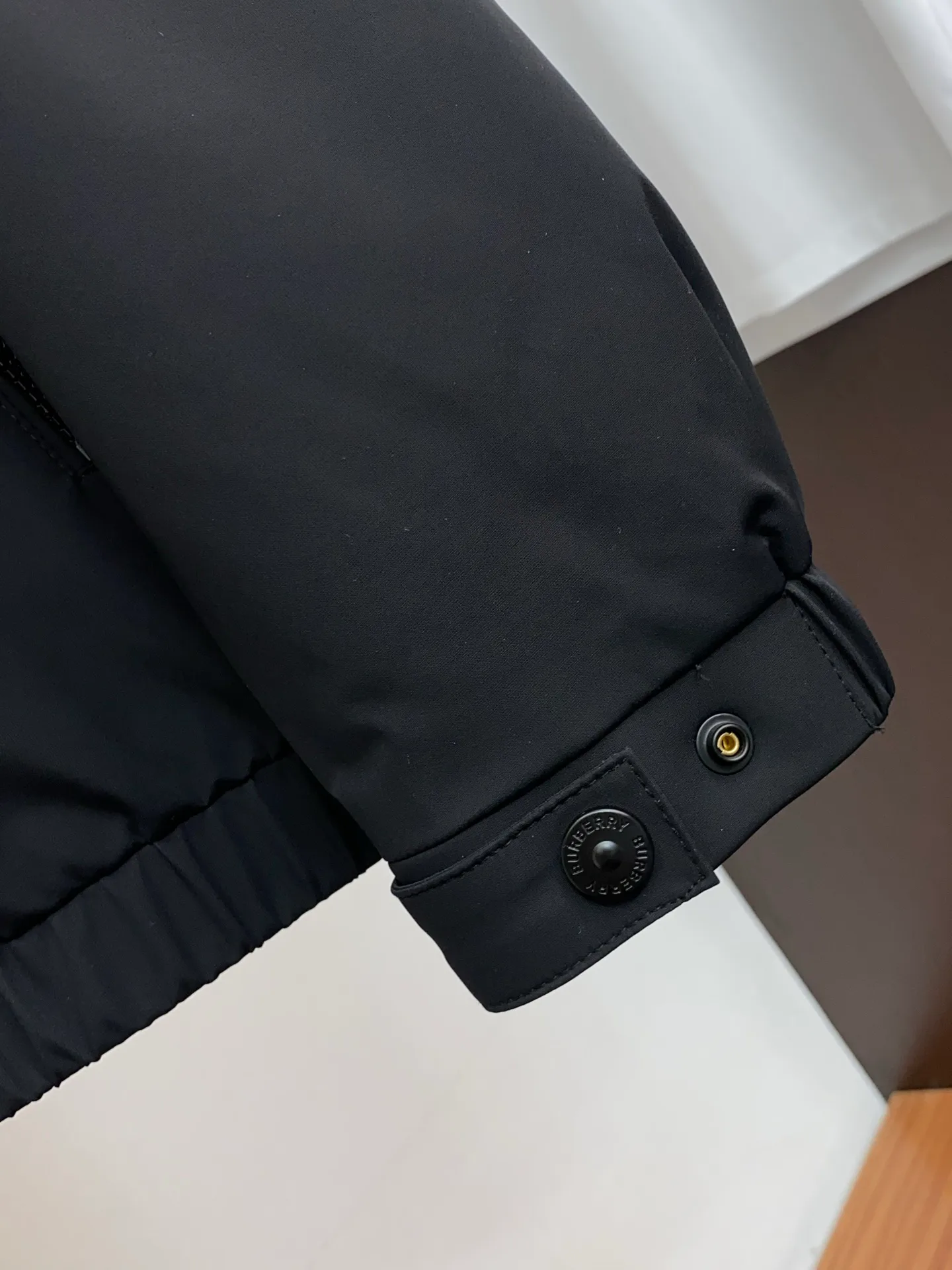 Men's Jackets And Down Jackets BURBERRY 17727982