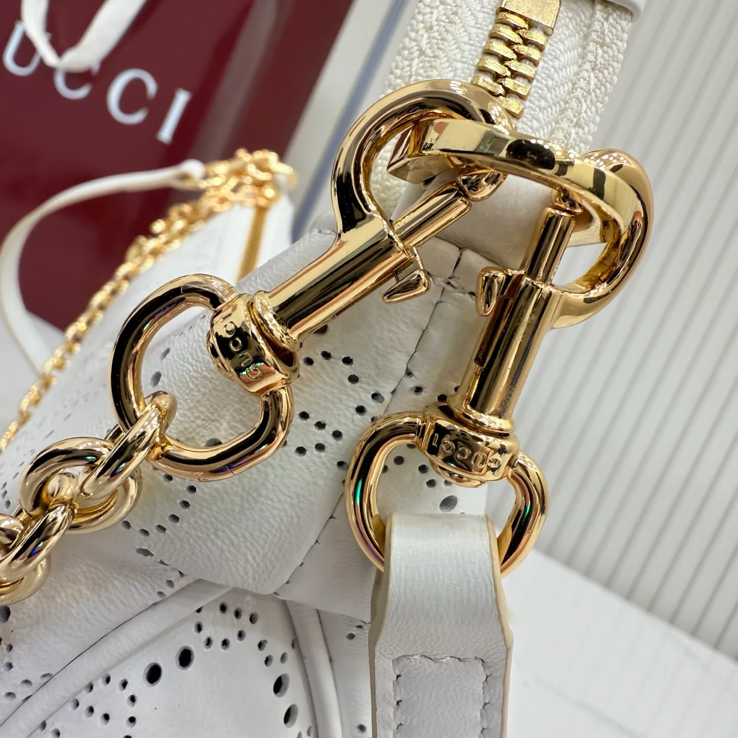 Women's Classic Handbags GUCCI 17872501
