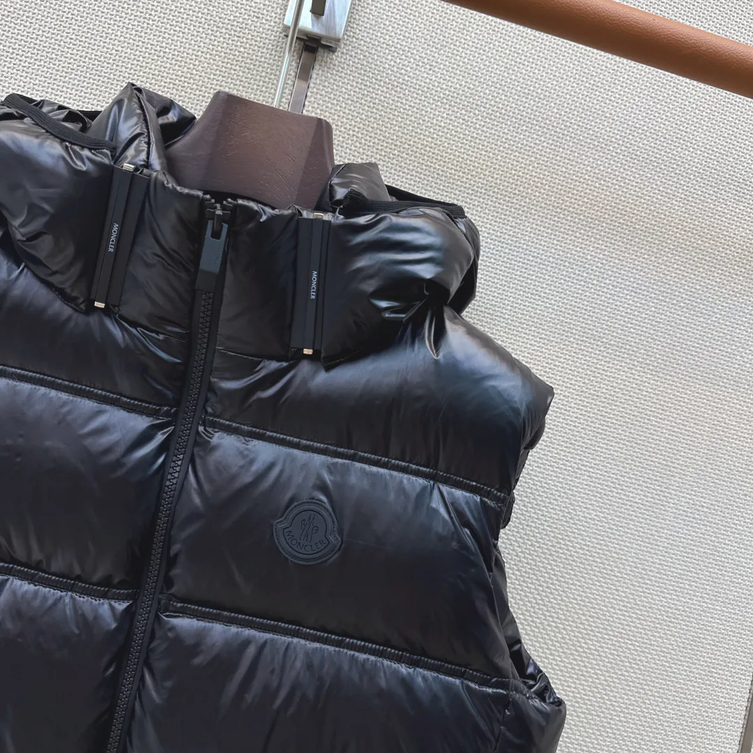 Women's Vests MONCLER 18012418