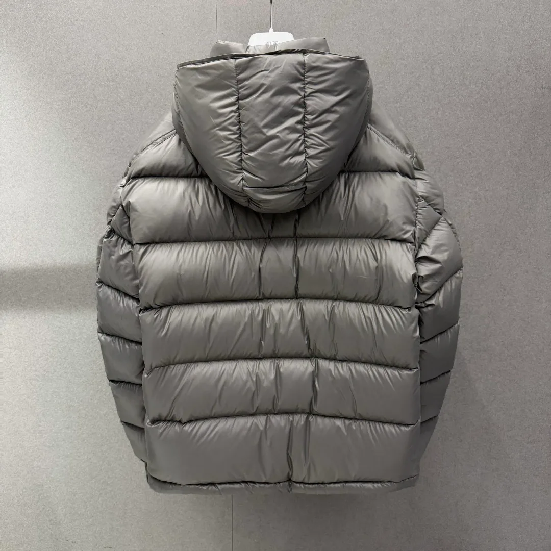 Men's Jackets And Down Jackets MONCLER 17391871