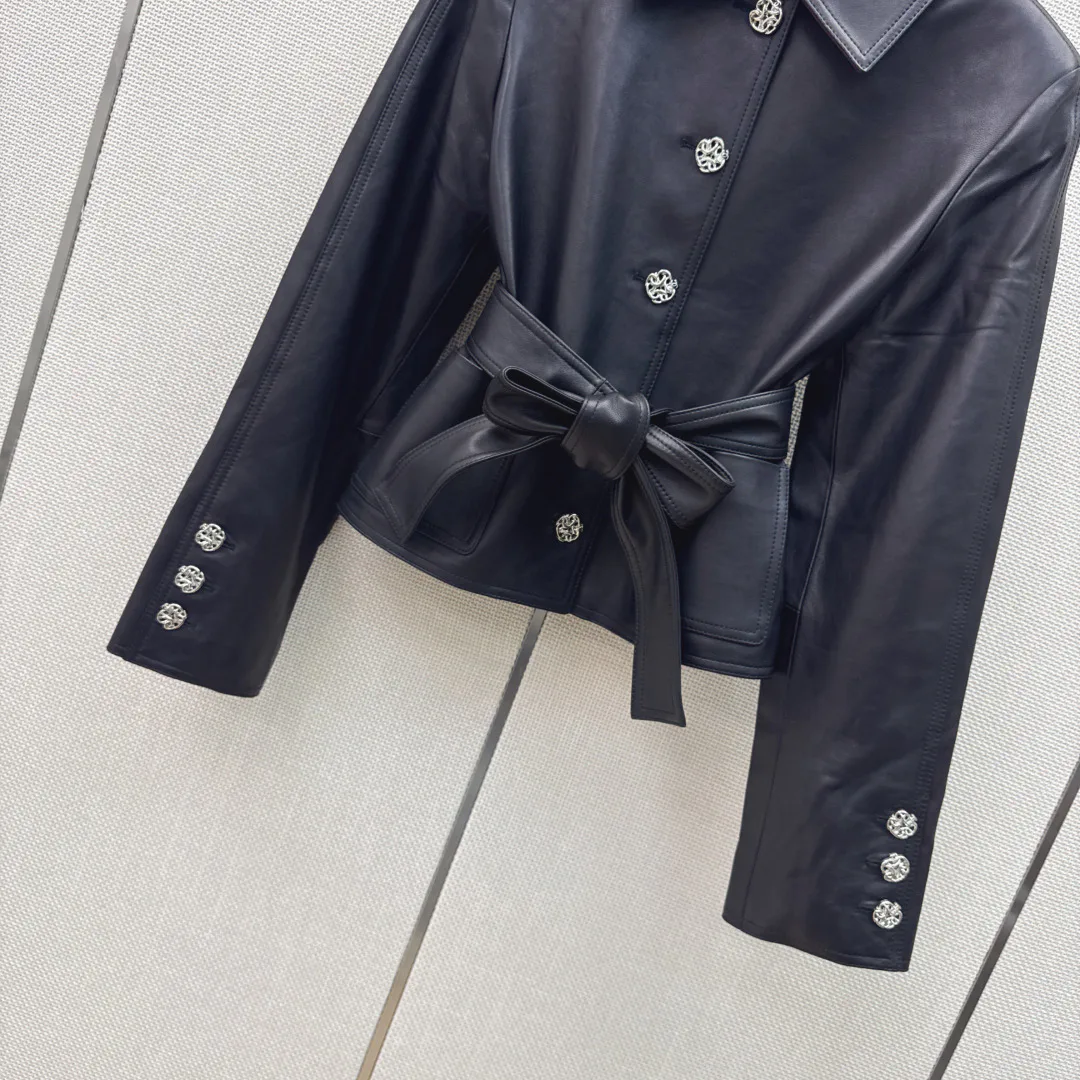 Women's Leather Jackets And Sheepskin Coats CHANEL 18093697