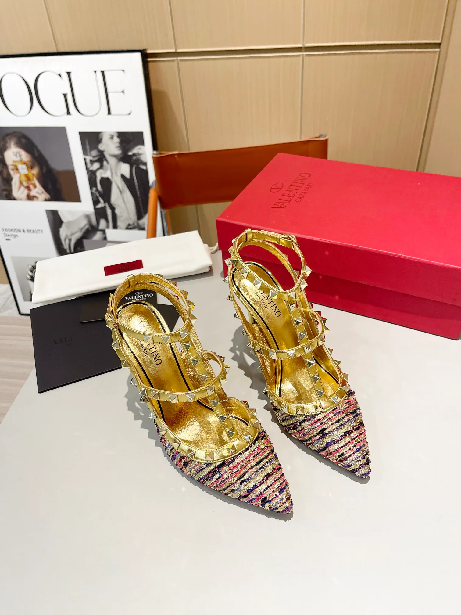 Women's Open-Toe Sandals VALENTINO 17956801