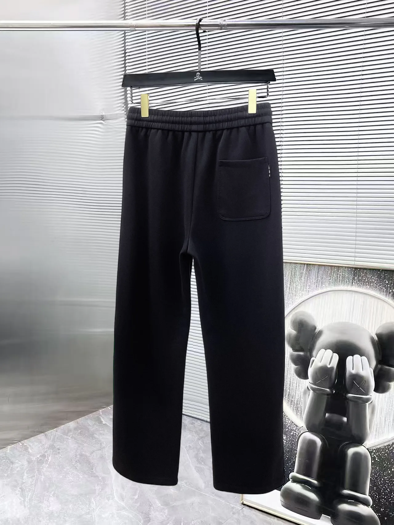 Men's Trousers BALENCIAGA 18197343