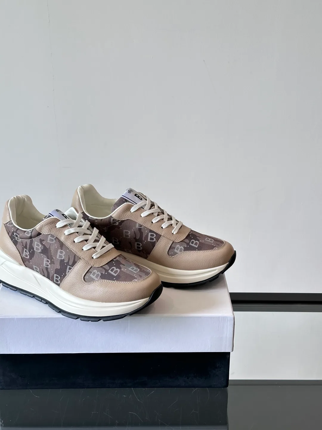 Men's Sneakers BERLUTI 18277784