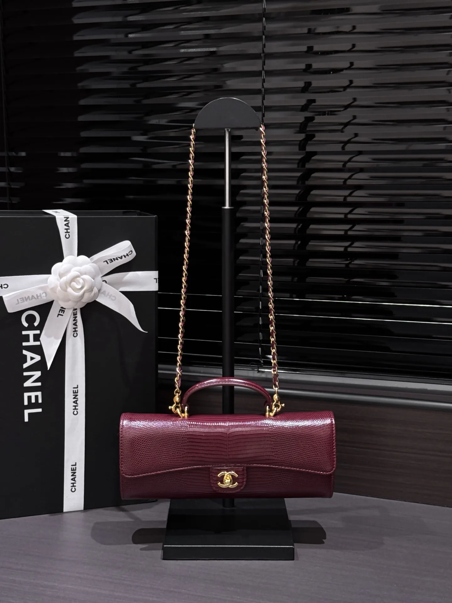 Women's Classic Handbags CHANEL 18065620