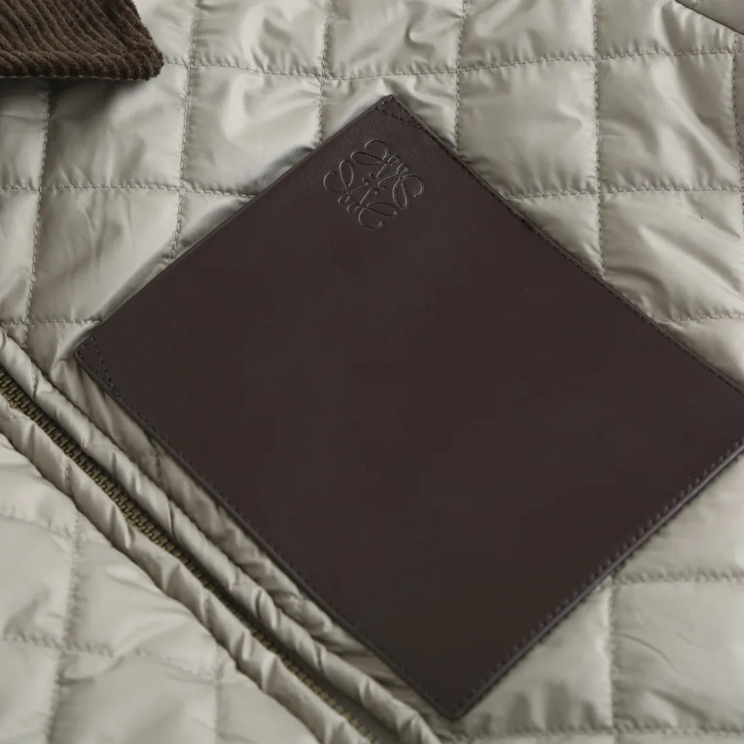Women's Jackets And Down Jackets LOEWE 18022536