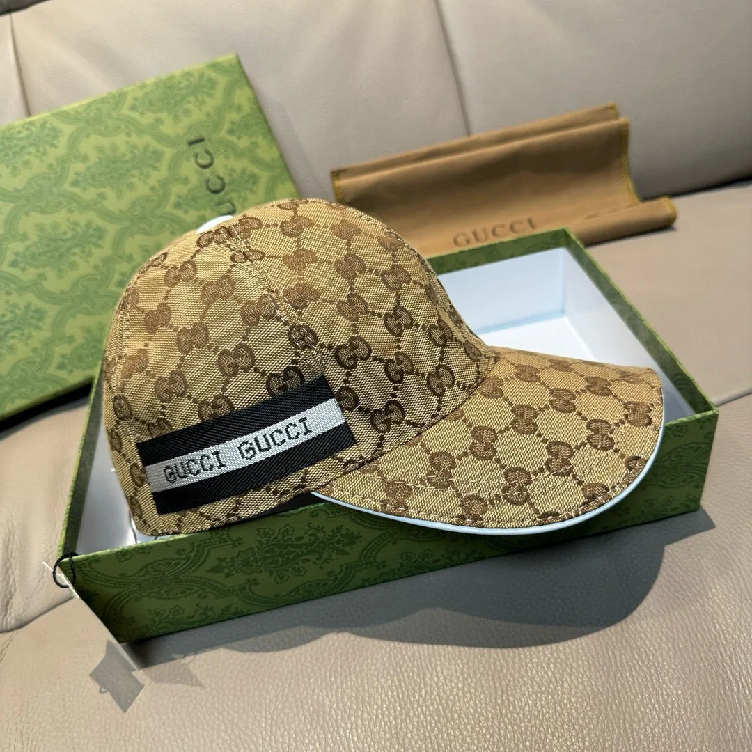 Hats GUCCI 18105289
