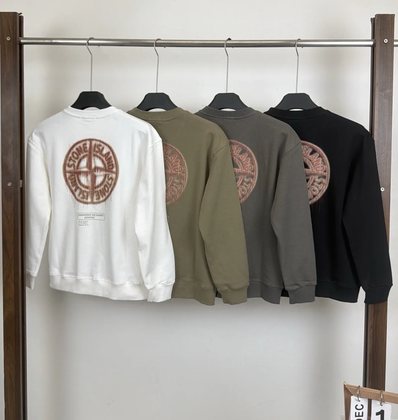 Men's Sweatshirts And Hoodies STONE ISLAND 18002065