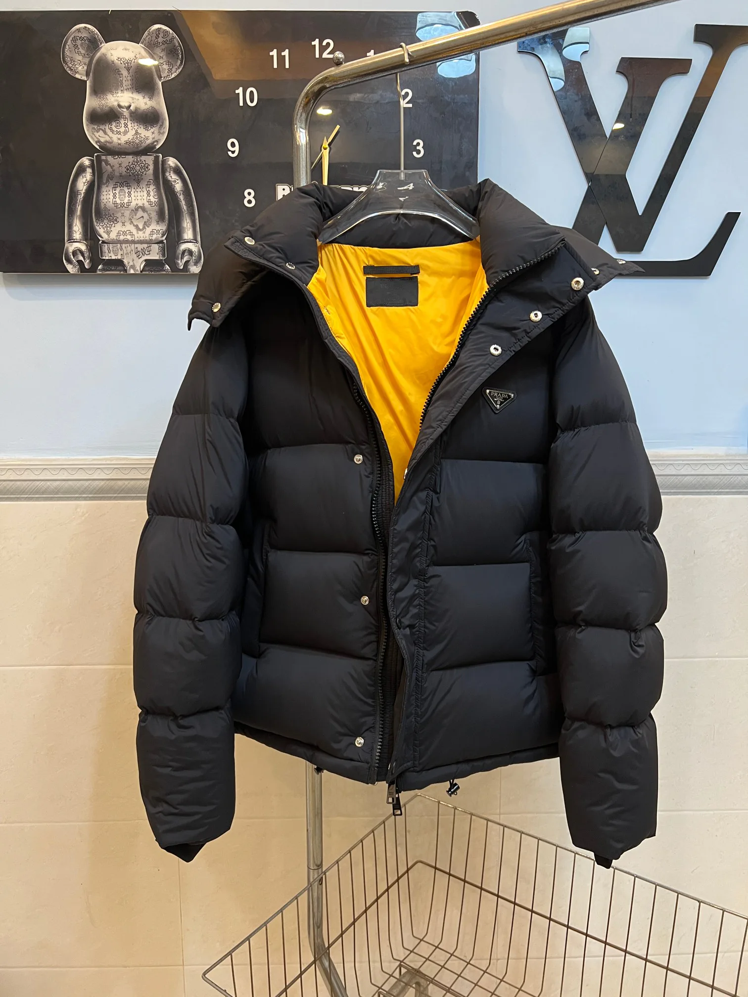 Куртки И Пуховики Мужские Prada 18684468