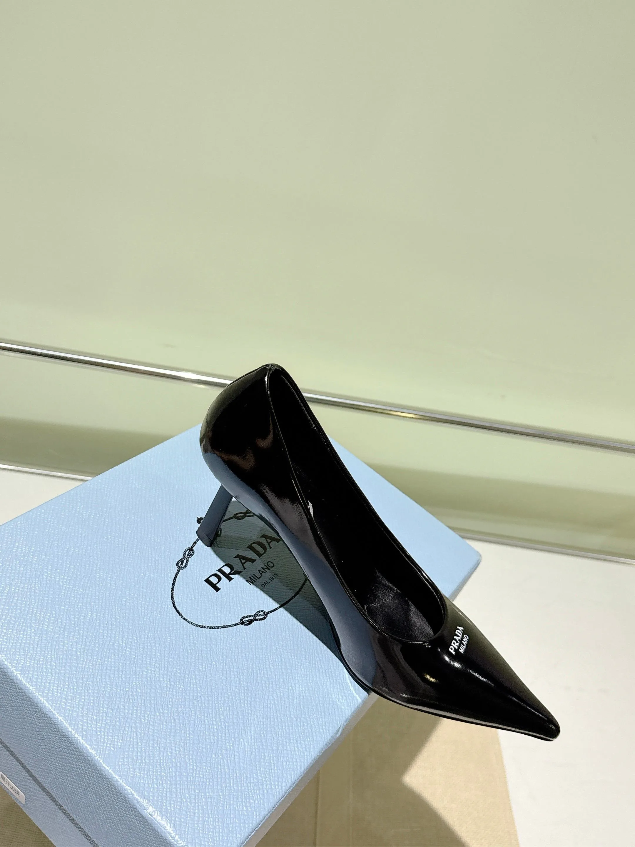 Women's Heels PRADA 18083942