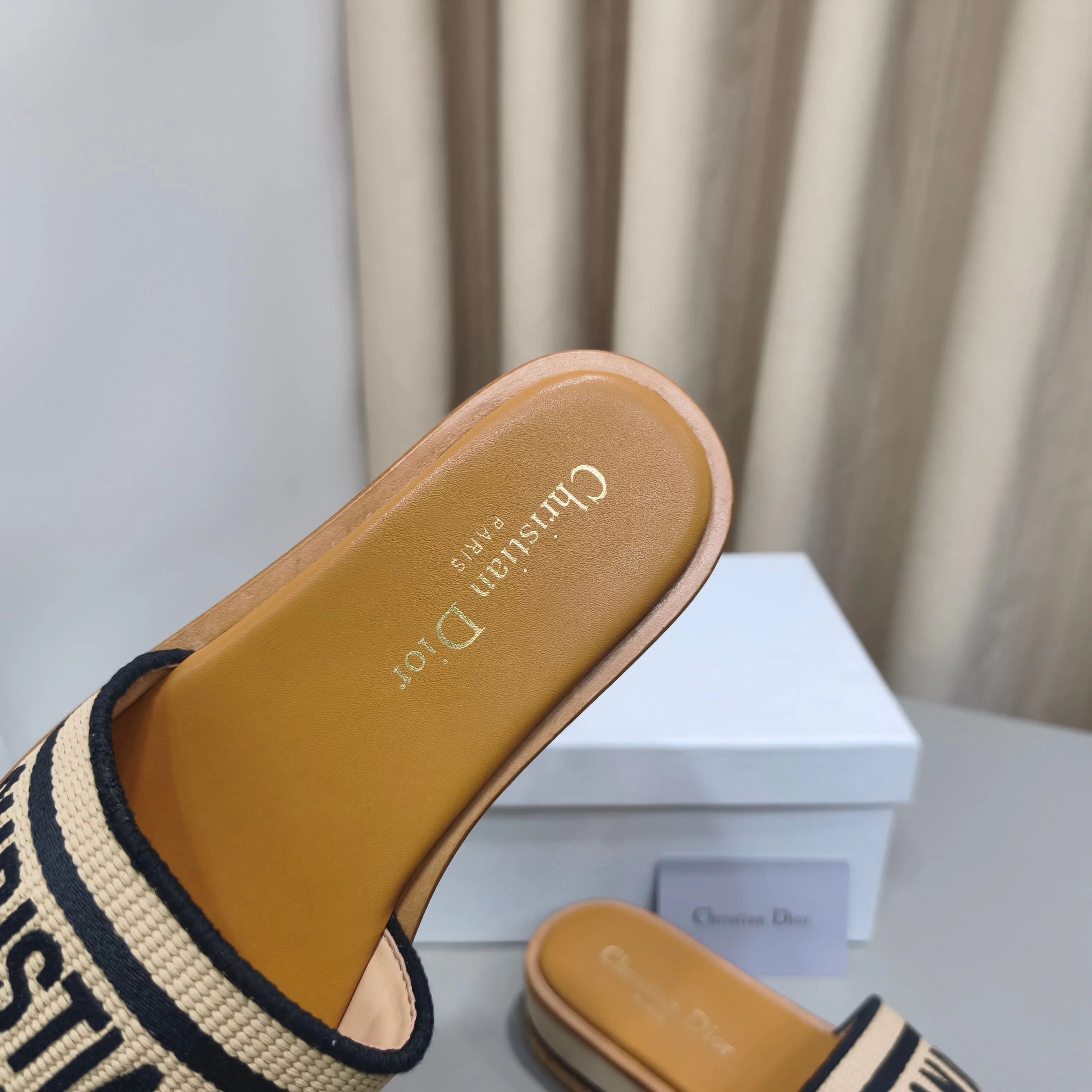 Women's Flip-Flops CHRISTIAN DIOR 17988719